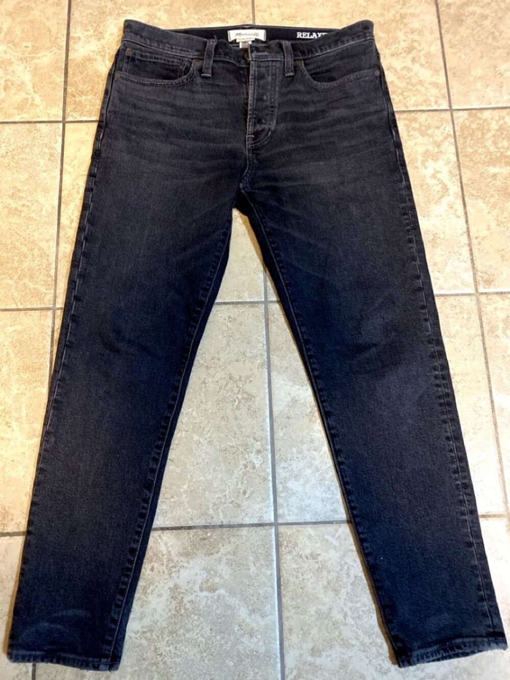 Madewell Relaxed Taper Jeans Washed Black Released Hem 32